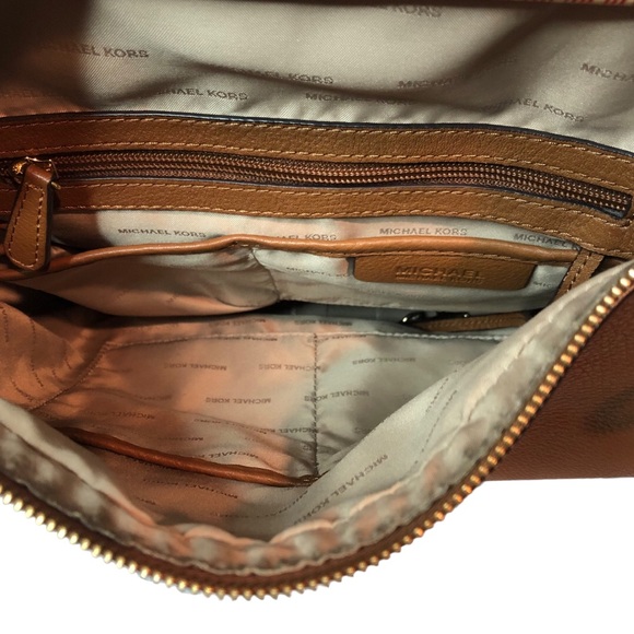 Michael Michael Kors Raven Brown  Large Shoulder Bag Golf Hardware - Picture 6 of 17